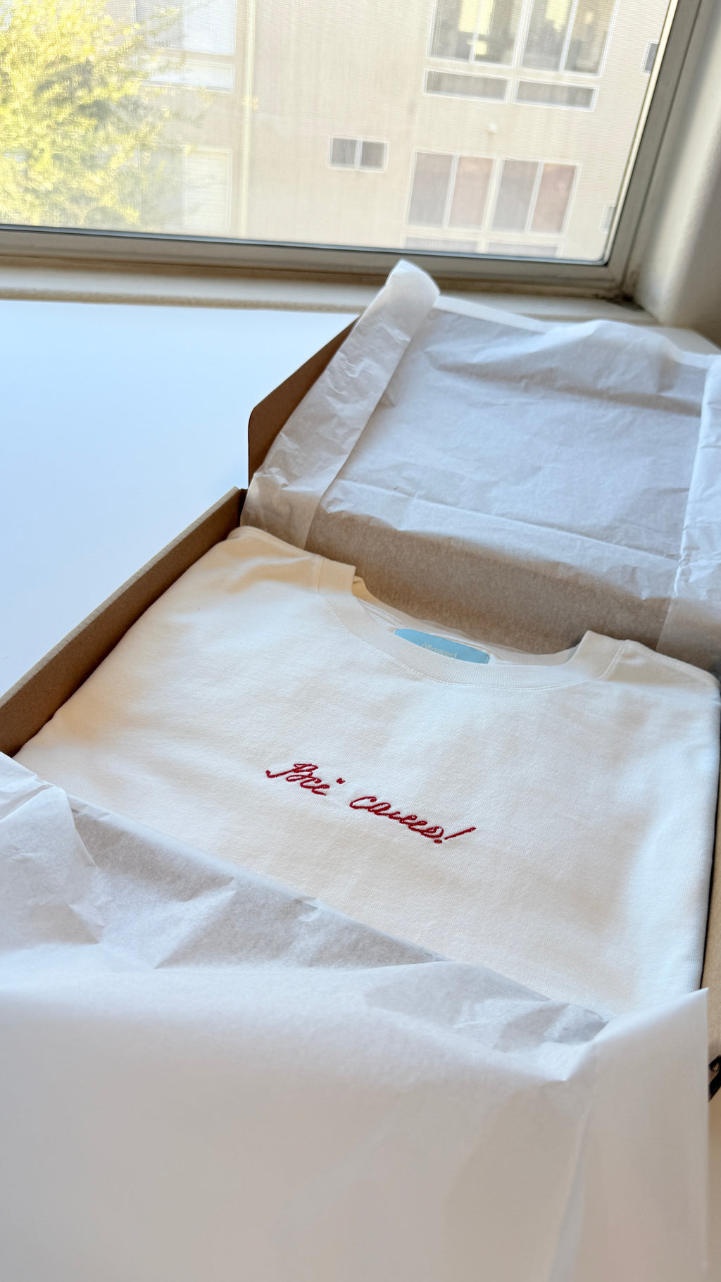 "Всё само!" russian manifesting message for 2026 limited drop